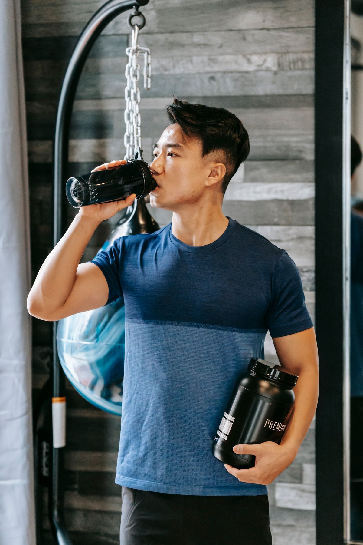 How Much Water Should You Drink During Exercise?